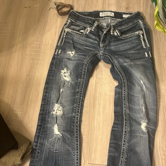 Daytrip Leo Jeans - Picture 4 of 5